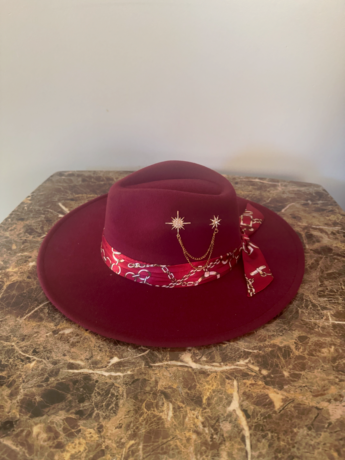 Burgundy Chain-Link Fedora Hat
